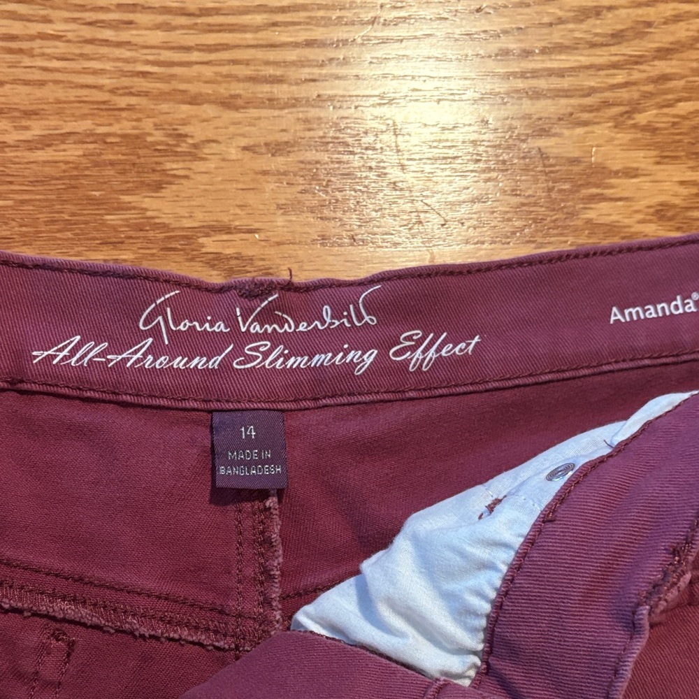 Gloria Vanderbilt Plum Cotton Blend Bermuda Shorts - Picture 2 of 8